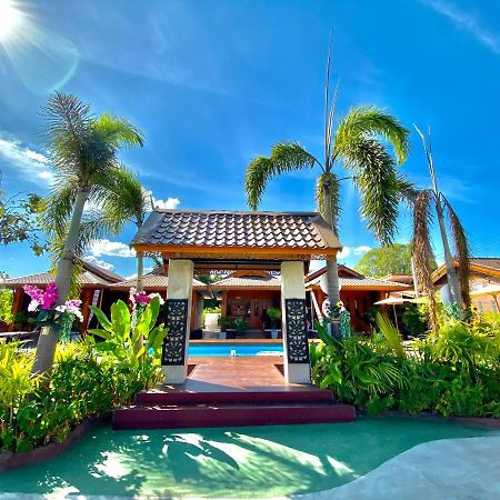 Khum Lanna Boutique Hotel Sisaket Exterior foto